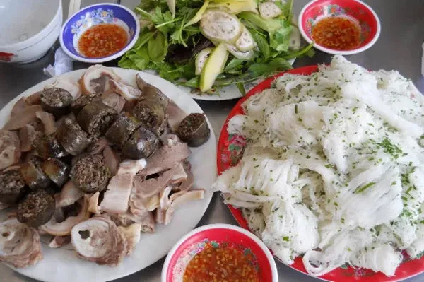 Cách làm bánh hỏi lòng heo đặc sản Quy Nhơn