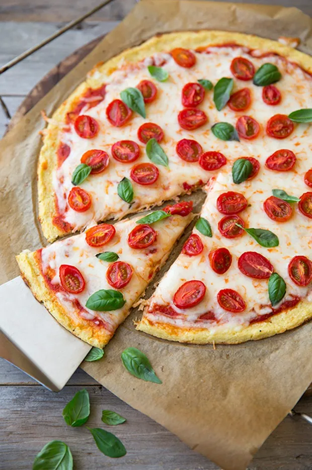 Cách làm bánh pizza low-carb cho bạn cần giảm cân