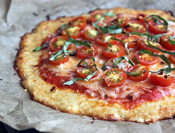 Cách làm bánh pizza low-carb cho bạn cần giảm cân