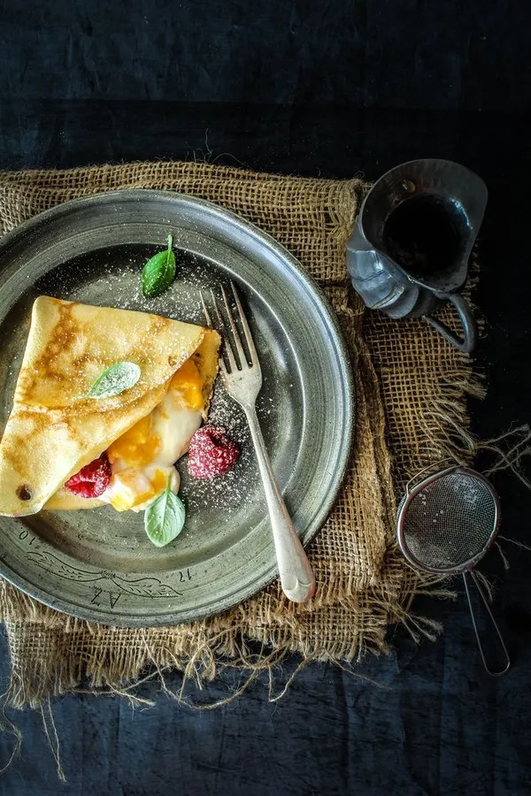 Cách làm crepe xoài ngon y như ở bên Thái