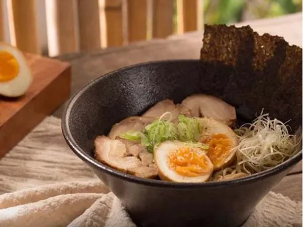 Cách nấu mì Ramen thơm ngon chuẩn vị Nhật Bản